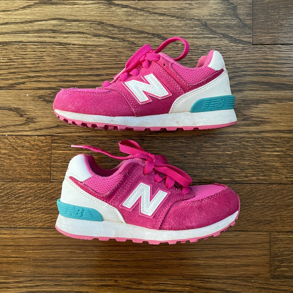NB 574 Girls Size 12